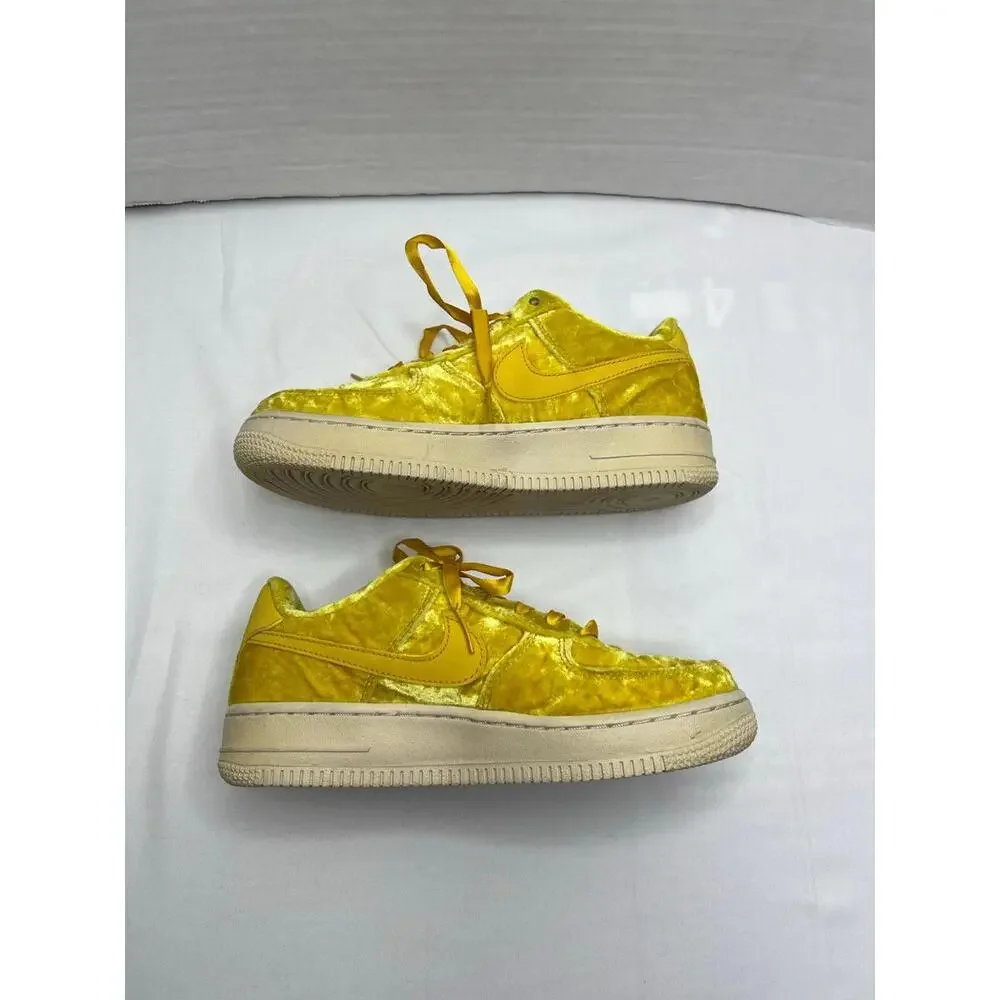 Nike Air‎ Force 1 LV8 GS Mineral Gold Velvet Sz 4Y